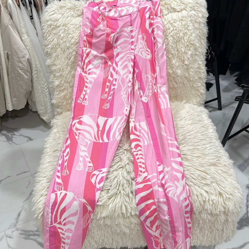 Lilly Pulitzer Size 2 Pink animal pants white long